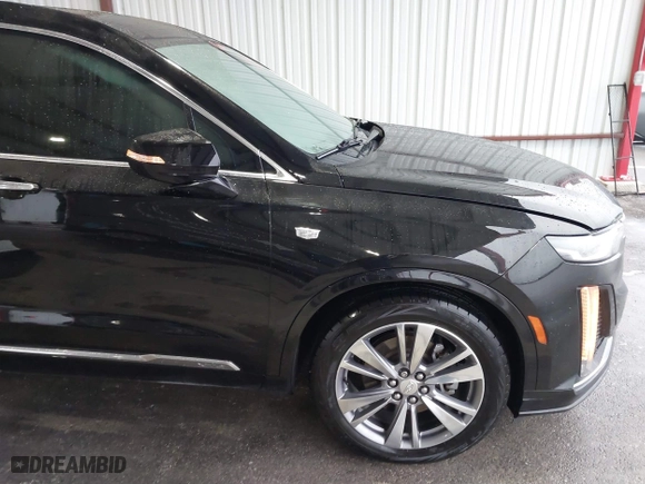 2020 Cadillac XT6 FWD Premium Luxury with VIN 1GYKPCRS9LZ177120, listed as a IAAI auction lot 41608960 with 63,109 mi miles. Bid and sale history available at carsss.com. Image 18.