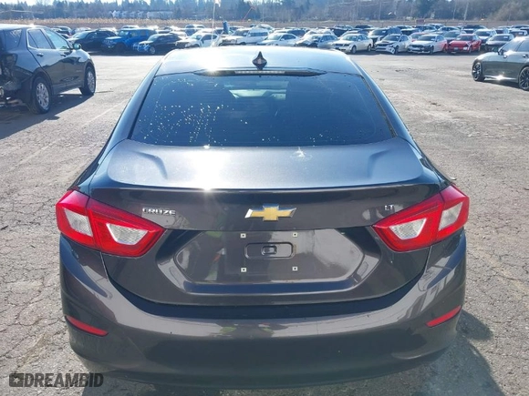 2017 Chevrolet Cruze LT with VIN 1G1BE5SM2H7109725, listed as a IAAI auction lot 41369724 with NaN miles. Bid and sale history available at carsss.com. Image 17.