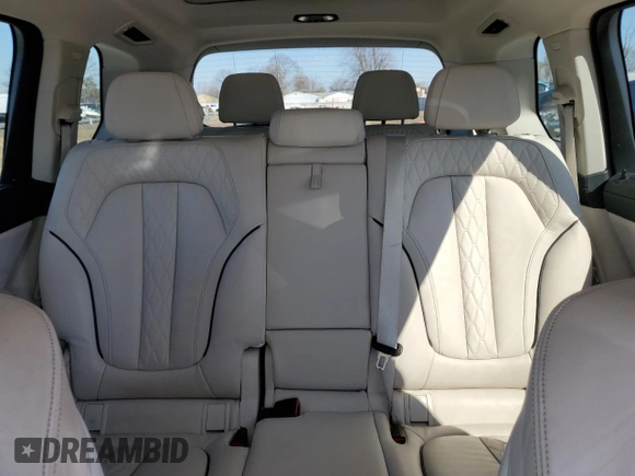 2019 BMW X7 xDrive40i with VIN 5UXCW2C50KL086103, listed as a Copart auction lot 48360425 with 151,031 mi miles and Salvage Title. Bid and sale history available at carsss.com. Image 10.