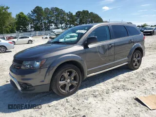 2015 Dodge Journey Crossroad z VIN 3C4PDCGB3FT587124, wystawiony jako Copart lot #55514175 z przebiegiem 146 423 mil mil oraz Szkoda całkowita • Salvage title. Historia ofert i sprzedaży dostępna na DreamBid. Obrazek 1.
