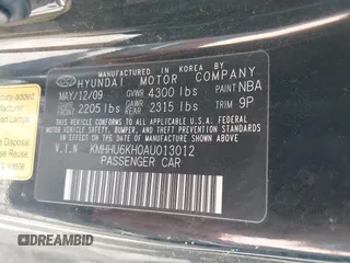 2010 Hyundai Genesis Coupe Grand Touring z VIN KMHHU6KH0AU013012, wystawiony jako IAAI lot #42587522 z przebiegiem 141 691 mil mil oraz . Historia ofert i sprzedaży dostępna na DreamBid. Obrazek 9.
