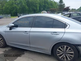 2019 Subaru Legacy Premium z VIN 4S3BNAF65K3034819, wystawiony jako IAAI lot #42456414 z przebiegiem 105 907 mil mil oraz . Historia ofert i sprzedaży dostępna na DreamBid. Obrazek 14.