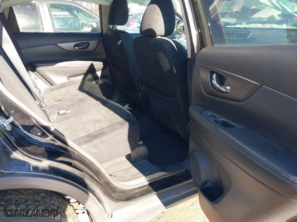 2015 Nissan Rogue SV with VIN 5N1AT2MV1FC916265, listed as a IAAI auction lot 41308687 with 167892 miles. Bid and sale history available at carsss.com. Image 8.