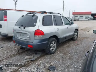 2005 Hyundai Santa Fe GLS with VIN KM8SC13D05U955011, listed as a IAAI auction lot 41496442 with 1 mi miles. Bid and sale history available at carsss.com. Image 4.