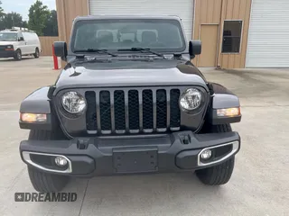 2023 Jeep Gladiator Sport S с VIN 1C6HJTAG6PL560425, выставлен на аукционе Copart как лот 67550135 с пробегом 16 967 миль миль и Чистый • Clean title. История ставок и продаж доступна на DreamBid. Изображение 13.