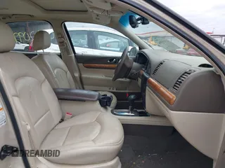 1999 Lincoln Continental with VIN 1LNHM97V1XY691852, listed as a IAAI auction lot 41820994 with 98,858 mi miles and . Bid and sale history available at DreamBid. Image 5.