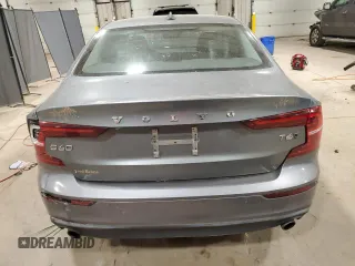 2019 Volvo S60 Momentum with VIN 7JRA22TK3KG014509, listed as a Copart auction lot 57210604 with 0 mi miles and Salvage Title. Bid and sale history available at carsss.com. Image 6.