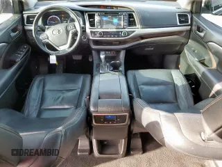 2018 Toyota Highlander Limited with VIN 5TDYZRFH0JS277515, listed as a Copart auction lot 46104095 with 116,848 mi miles and Clean title. Bid and sale history available at DreamBid. Image 8.