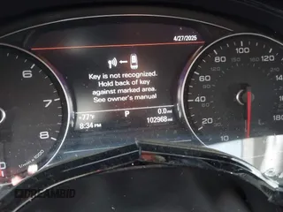 2015 Audi A8 4.0T z VIN WAU32AFD2FN038880, wystawiony jako IAAI lot #42138932 z przebiegiem 102 968 mil mil oraz . Historia ofert i sprzedaży dostępna na DreamBid. Obrazek 7.