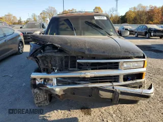 1994 Chevrolet Suburban with VIN 1GNFK16K0RJ417930, listed as a Copart auction lot 77583634 with 252,477 mi miles and Salvage Title. Bid and sale history available at carsss.com. Image 5.