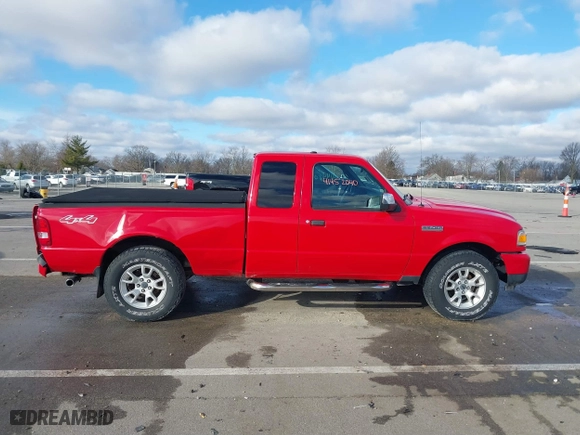 2011 Ford Ranger XLT with VIN 1FTLR4FE4BPA87683, listed as a IAAI auction lot 41452040 with 85,636 mi miles. Bid and sale history available at carsss.com. Image 13.