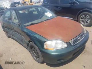 2000 Honda Civic VP z VIN 2HGEJ6616YH532805, wystawiony jako IAAI lot #42071749 z przebiegiem 210 993 mil mil oraz . Historia ofert i sprzedaży dostępna na DreamBid. Obrazek 1.