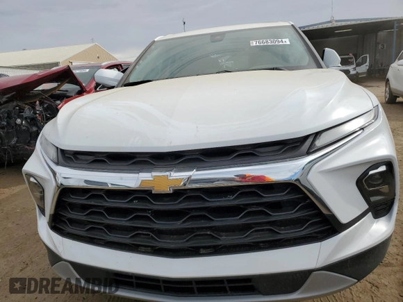 2023 Chevrolet Blazer LT with VIN 3GNKBHR45PS165477, listed as a Copart auction lot 76683094 with 30,088 mi miles and Clean title. Bid and sale history available at DreamBid. Image 5.