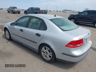 2005 Saab 9-3 z VIN YS3FB49S051017049, wystawiony jako IAAI lot #42105703 z przebiegiem 215 905 mil mil oraz . Historia ofert i sprzedaży dostępna na DreamBid. Obrazek 3.