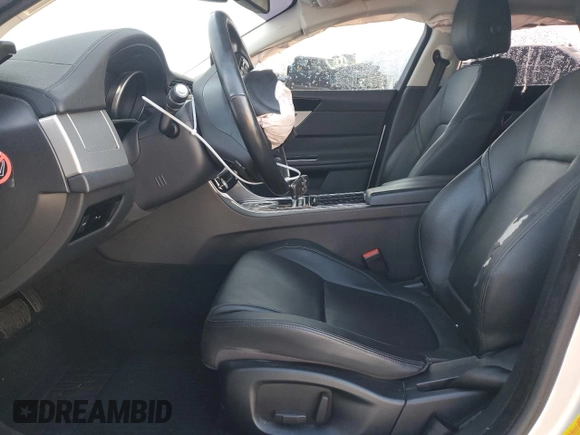 2016 Jaguar XF 35t Premium with VIN SAJBD4BVXGCY14583, listed as a Copart auction lot 41823935 with 74,672 mi miles and Salvage Title. Bid and sale history available at carsss.com. Image 7.