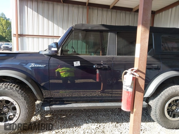 2021 Ford Bronco z VIN 1FMEE5DP2MLA89419, wystawiony jako IAAI lot #42846095 z przebiegiem 44 167 mil mil oraz . Historia ofert i sprzedaży dostępna na DreamBid. Obrazek 14.
