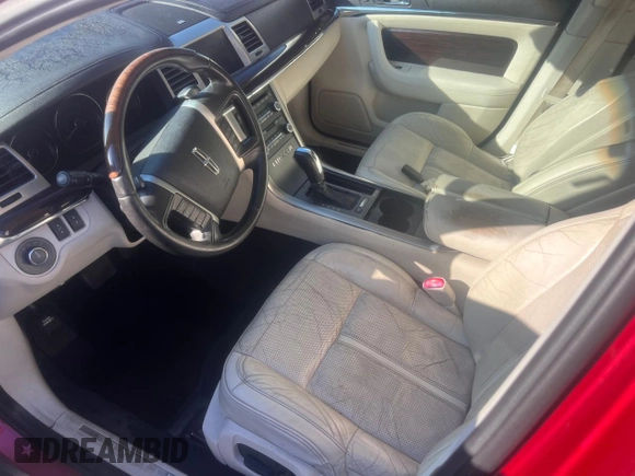2010 Lincoln MKS EcoBoost with VIN 1LNHL9FT8AG604562, listed as a Copart auction lot 86431534 with 125,777 mi miles and Clean Title. Bid and sale history available at DreamBid. Image 9.
