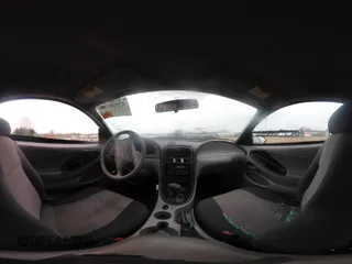 2004 Ford Mustang Standard z VIN 1FAFP40684F238897, wystawiony jako IAAI lot #42020163 z przebiegiem 156 836 mil mil oraz . Historia ofert i sprzedaży dostępna na DreamBid. Obrazek 18.