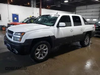 2003 Chevrolet Avalanche z VIN 3GNEK13T23G101270, wystawiony jako Copart lot #61806815 z przebiegiem 164 273 mil mil oraz Czysty tytuł • Clean title. Historia ofert i sprzedaży dostępna na DreamBid. Obrazek 1.