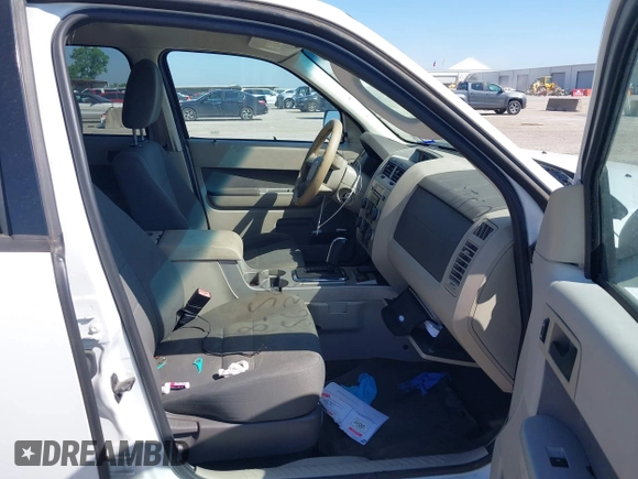 2009 Ford Escape Hybrid with VIN 1FMCU49359KC56315, listed as a IAAI auction lot 42322405 with 62,150 mi miles and . Bid and sale history available at DreamBid. Image 5.