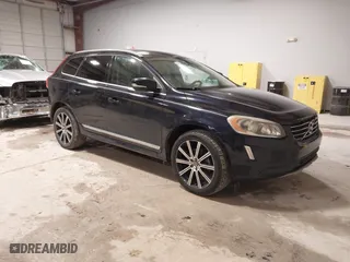 2016 Volvo XC60 T5 Drive-E Premier with VIN YV440MDK4G2853615, listed as a IAAI auction lot 41642524 with 173,852 mi miles. Bid and sale history available at carsss.com. Image 1.