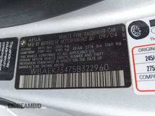 2005 BMW 6 Series 645Ci with VIN WBAEK73475B322960, listed as a IAAI auction lot 41044973 with Not Provided miles. Bid and sale history available at carsss.com. Image 9.