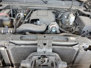2007 Chevrolet Silverado 1500 LTZ with VIN 2GCFK13Y471505534, listed as a Copart auction lot 64821524 with 215,107 mi miles and Salvage Title. Bid and sale history available at carsss.com. Image 11.