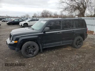 2015 Jeep Patriot High Altitude with VIN 1C4NJRAB6FD247953, listed as a Copart auction lot 82230244 with 209,534 mi miles and Clean Title. Bid and sale history available at carsss.com. Image 1.