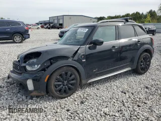 2022 MINI Countryman Cooper S with VIN WMZ83BR01N3N78901, listed as a Copart auction lot 73167634 with 0 mi miles and Salvage Title. Bid and sale history available at carsss.com. Image 1.
