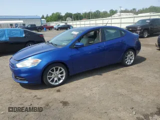 2013 Dodge Dart SXT z VIN 1C3CDFBH4DD708794, wystawiony jako Copart lot #59377835 z przebiegiem 83 026 mil mil oraz Czysty tytuł • Clean title. Historia ofert i sprzedaży dostępna na DreamBid. Obrazek 1.