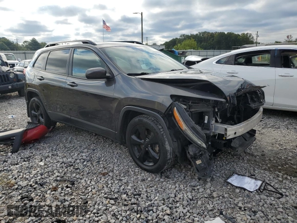2016 Jeep Cherokee Altitude with VIN 1C4PJLCB1GW127082, listed as a Copart auction lot 70785954 with 75,791 mi miles and Salvage Title. Bid and sale history available at carsss.com. Image 4.