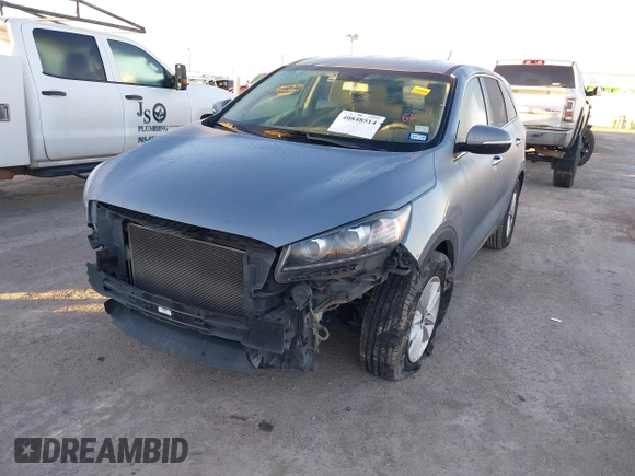 2020 Kia Sorento LX with VIN 5XYPG4A38LG641907, listed as a IAAI auction lot 40848514 with 119,140 mi miles. Bid and sale history available at carsss.com. Image 6.