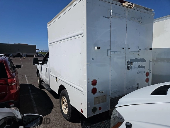 2015 Ford F-250 XL with VIN 1FDBF2B64FED21552, listed as a IAAI auction lot 42671245 with 266,037 mi miles and . Bid and sale history available at DreamBid. Image 8.