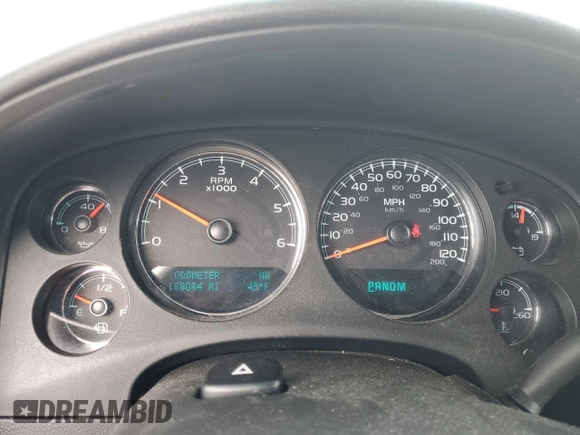 2014 GMC Yukon XL SLT with VIN 1GKS2KE74ER103417, listed as a Copart auction lot 53877545 with 188,084 mi miles and Salvage Title. Bid and sale history available at carsss.com. Image 9.