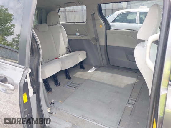 2013 Toyota Sienna LE AAS with VIN 5TDKK3DC0DS301315, listed as a IAAI auction lot 42215454 with 328,507 mi miles and . Bid and sale history available at DreamBid. Image 8.