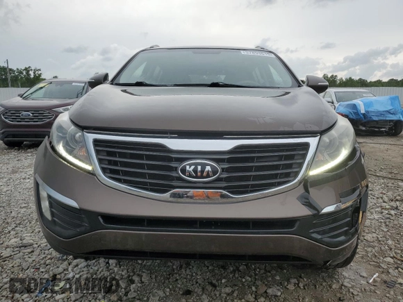 2012 Kia Sportage EX z VIN KNDPC3A25C7187402, wystawiony jako Copart lot #57853615 z przebiegiem 175 903 mil mil oraz Szkoda całkowita • Salvage title. Historia ofert i sprzedaży dostępna na DreamBid. Obrazek 5.