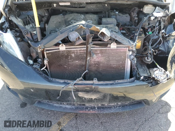 2017 Toyota Sienna XLE с VIN 5TDDZ3DC4HS176328, выставлен на аукционе Copart как лот 53185675 с пробегом 80 226 миль миль и Списание • Salvage title. История ставок и продаж доступна на DreamBid. Изображение 14.