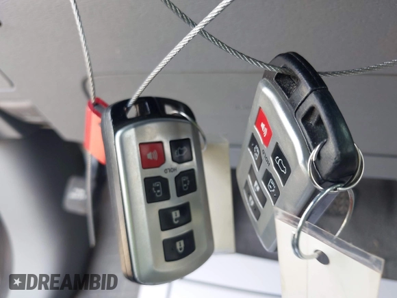 2011 Toyota Sienna XLE AAS with VIN 5TDYK3DC1BS069668, listed as a IAAI auction lot 42055430 with 212,167 mi miles and . Bid and sale history available at DreamBid. Image 11.