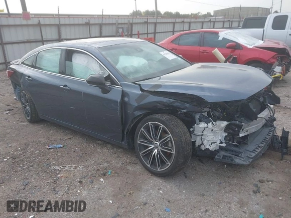 2019 Toyota Avalon XLE with VIN 4T1BZ1FB9KU028903, listed as a IAAI auction lot 41743931 with 68,550 mi miles and . Bid and sale history available at DreamBid. Image 1.