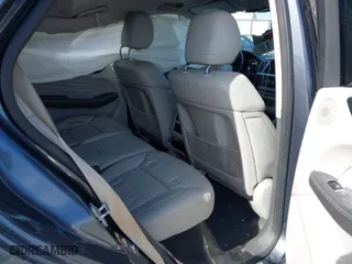2014 Mercedes-Benz M-Class ML 350 with VIN 4JGDA5JB2EA319263, listed as a IAAI auction lot 41464225 with 169,292 mi miles. Bid and sale history available at carsss.com. Image 8.