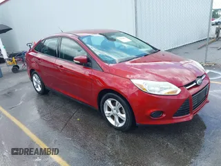 2013 Ford Focus SE с VIN 1FADP3F20DL186964, выставлен на аукционе IAAI как лот 42542071 с пробегом 203 236 миль миль и . История ставок и продаж доступна на DreamBid. Изображение 1.