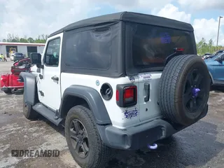 2018 Jeep Wrangler Sport with VIN 1C4GJXAGXJW151460, listed as a IAAI auction lot 42465411 with Not provided miles and . Bid and sale history available at DreamBid. Image 3.