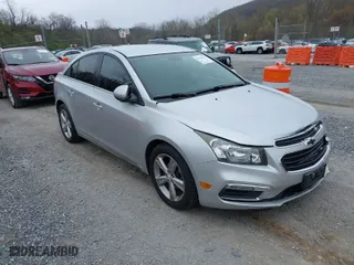 2015 Chevrolet Cruze LT with VIN 1G1PE5SB3F7262387, listed as a IAAI auction lot 41923414 with 153,198 mi miles. Bid and sale history available at carsss.com. Image 1.