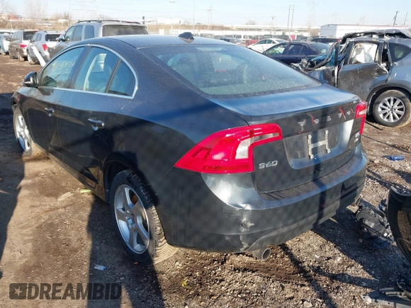 2013 Volvo S60 T5 with VIN YV1612FH0D2193433, listed as a IAAI auction lot 41756957 with 96,720 mi miles. Bid and sale history available at carsss.com. Image 3.