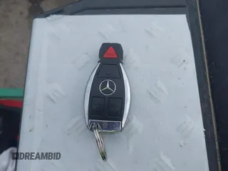 2010 Mercedes-Benz GLK 350 z VIN WDCGG8HB7AF509221, wystawiony jako IAAI lot #41894836 z przebiegiem 187 195 mil mil oraz . Historia ofert i sprzedaży dostępna na DreamBid. Obrazek 11.