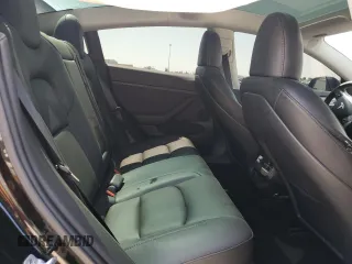 2023 Tesla Model 3 z VIN 5YJ3E1EA9PF665321, wystawiony jako Copart lot #59938995 z przebiegiem 60 679 mil mil oraz Szkoda całkowita • Salvage title. Historia ofert i sprzedaży dostępna na DreamBid. Obrazek 10.