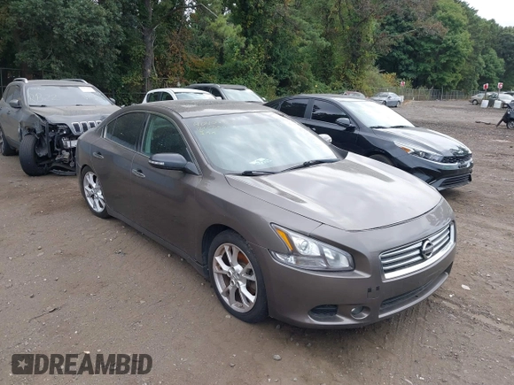 2012 Nissan Maxima 3.5 SV w/Sport Pkg with VIN 1N4AA5AP5CC812865, listed as a IAAI auction lot 40405423 with 130,092 mi miles. Bid and sale history available at carsss.com. Image 1.