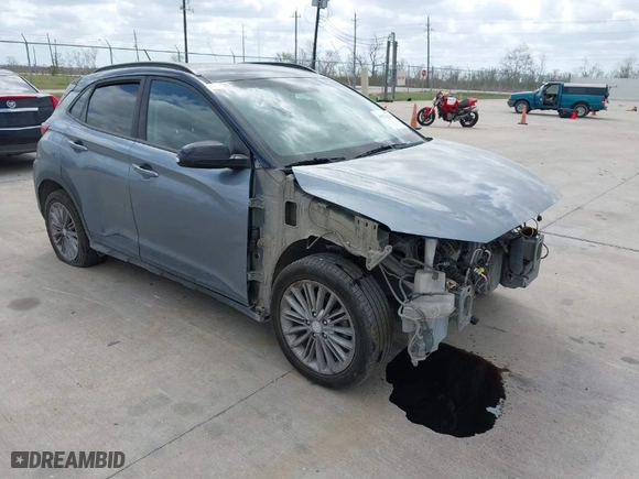 2018 Hyundai Kona SEL with VIN KM8K22AA7JU107493, listed as a IAAI auction lot 41823643 with 137,659 mi miles. Bid and sale history available at carsss.com. Image 1.