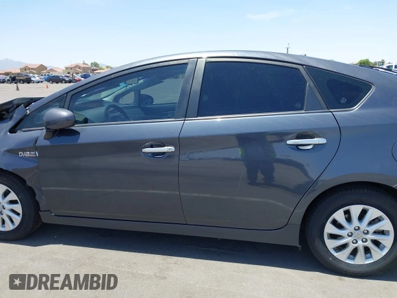 2013 Toyota Prius with VIN JTDKN3DPXD3048211, listed as a IAAI auction lot 41623928 with Not provided miles and . Bid and sale history available at DreamBid. Image 14.