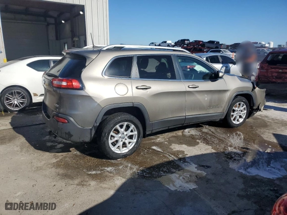 2017 Jeep Cherokee Latitude with VIN 1C4PJLCB3HW650105, listed as a Copart auction lot 85527074 with 0 mi miles and Salvage Title. Bid and sale history available at carsss.com. Image 3.